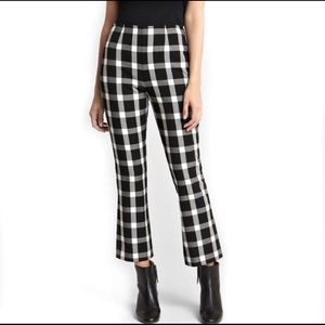 Gap black & white flare crop pants